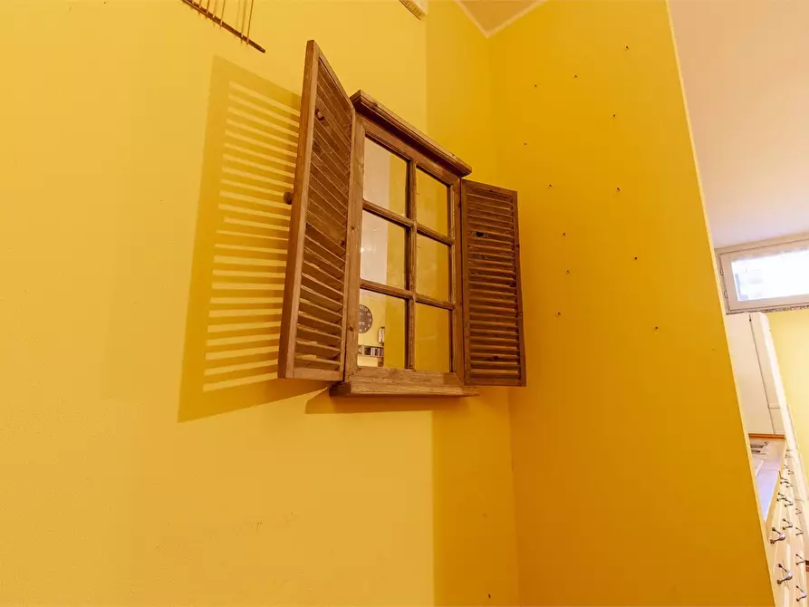 Immagine 3 di Appartamento in vendita  1 a Mandello Del Lario