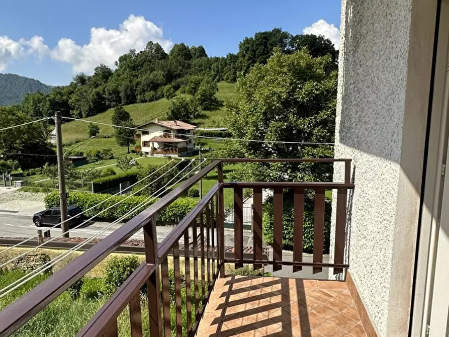 Immagine 10 di Appartamento in vendita  11 a Barzio