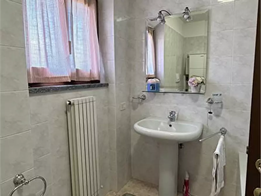 Immagine 10 di Appartamento in vendita  6 a Moggio