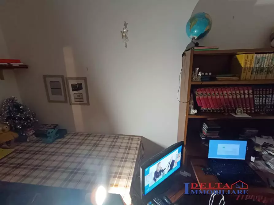 Immagine 10 di Appartamento in vendita  a Rosignano Marittimo