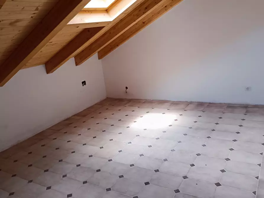 Immagine 3 di Appartamento in vendita  a Rosignano Marittimo