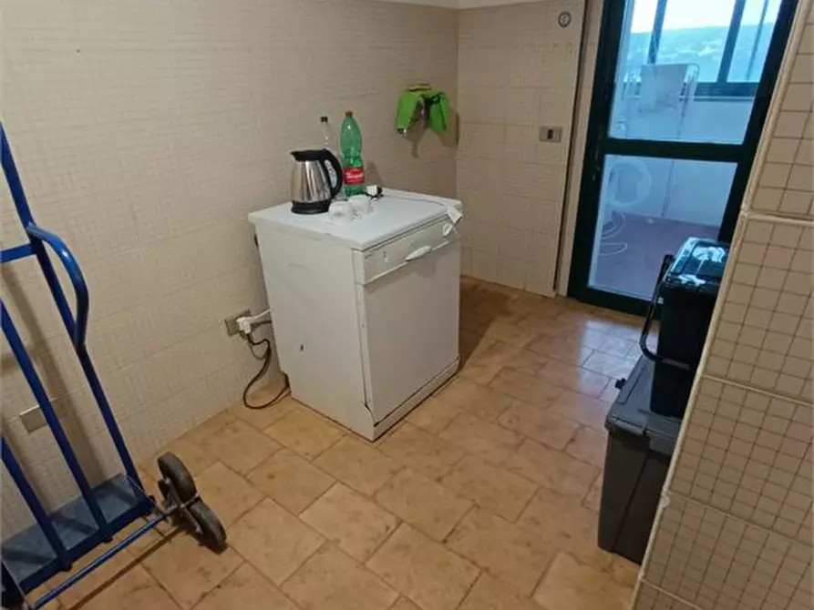 Immagine 6 di Appartamento in vendita  a Rosignano Marittimo