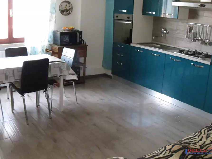 Immagine 2 di Appartamento in vendita  a Rosignano Marittimo