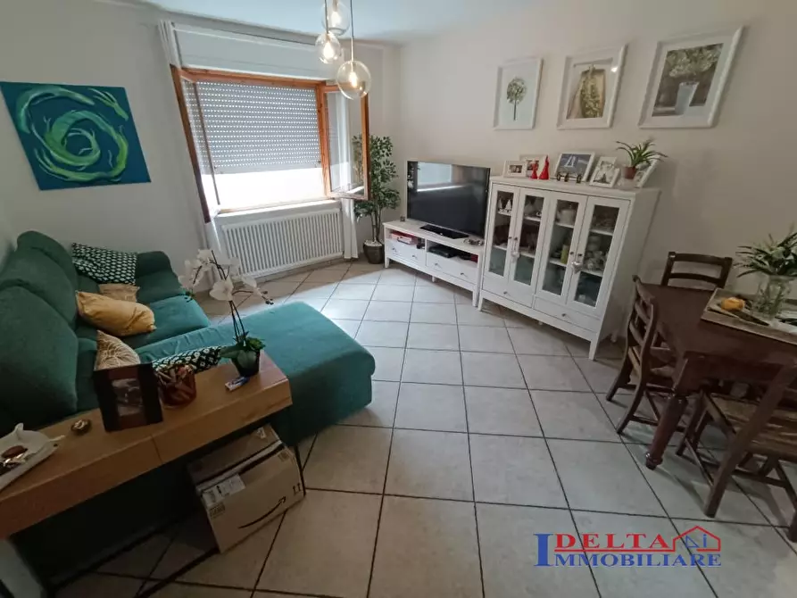 Immagine 2 di Appartamento in vendita  a Rosignano Marittimo