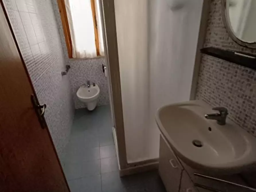 Immagine 8 di Appartamento in vendita  a Rosignano Marittimo