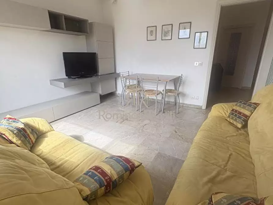 Immagine 2 di Appartamento in vendita  a Livorno