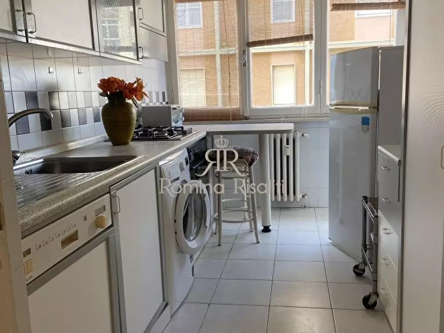 Immagine 6 di Appartamento in vendita  a Livorno