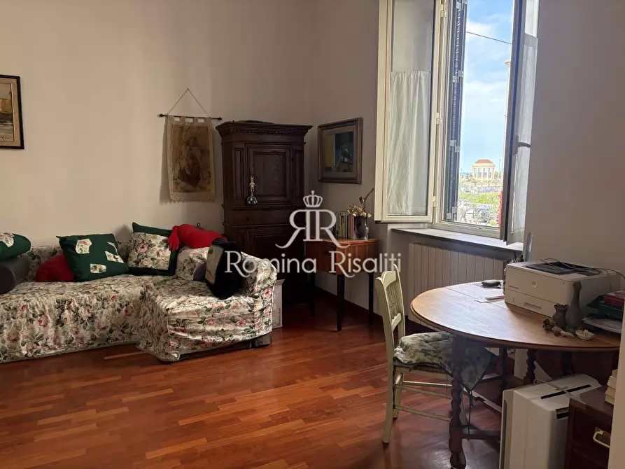 Immagine 4 di Appartamento in vendita  a Livorno