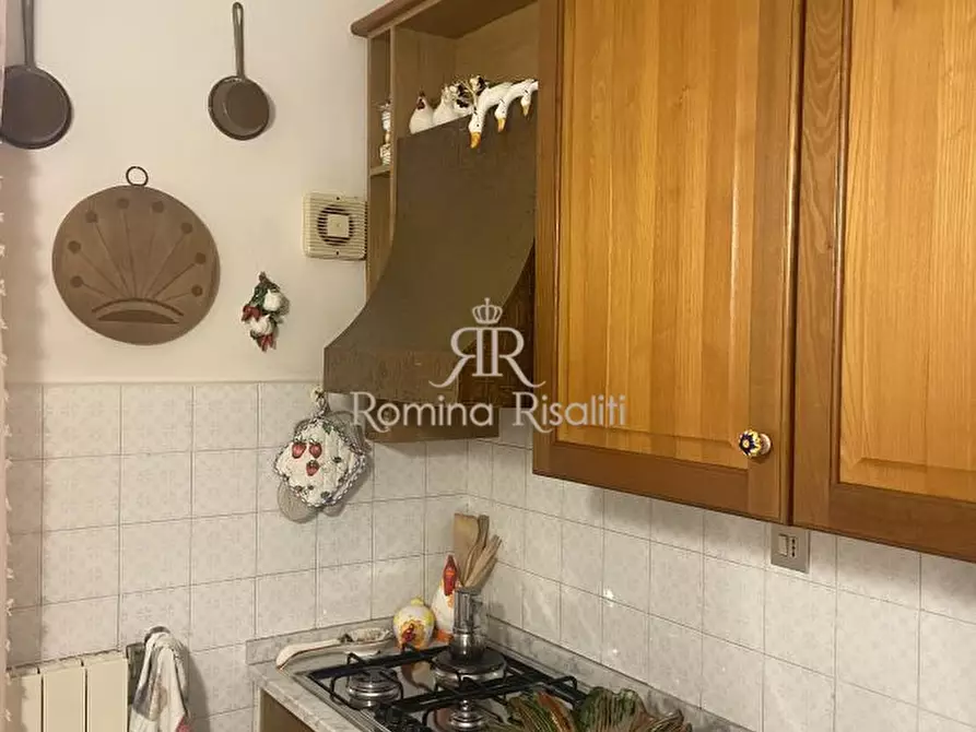 Immagine 6 di Appartamento in vendita  a Livorno