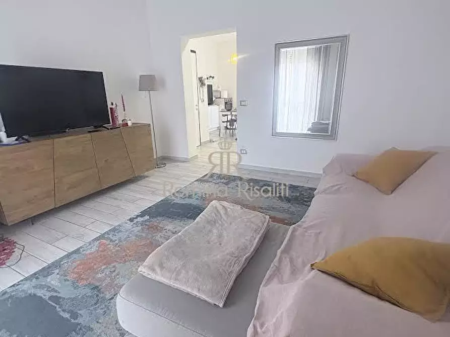 Immagine 7 di Appartamento in vendita  a Livorno