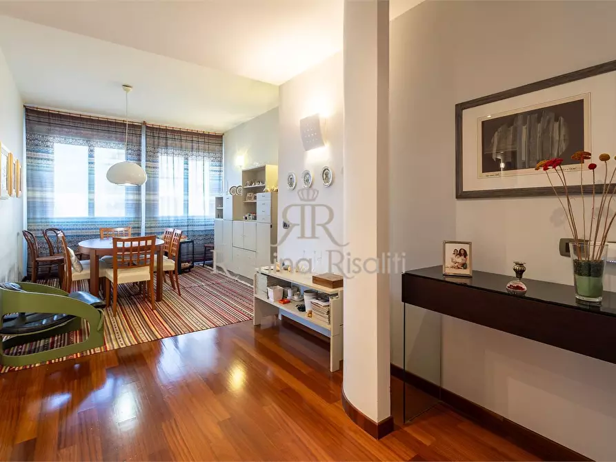 Immagine 9 di Appartamento in vendita  a Livorno