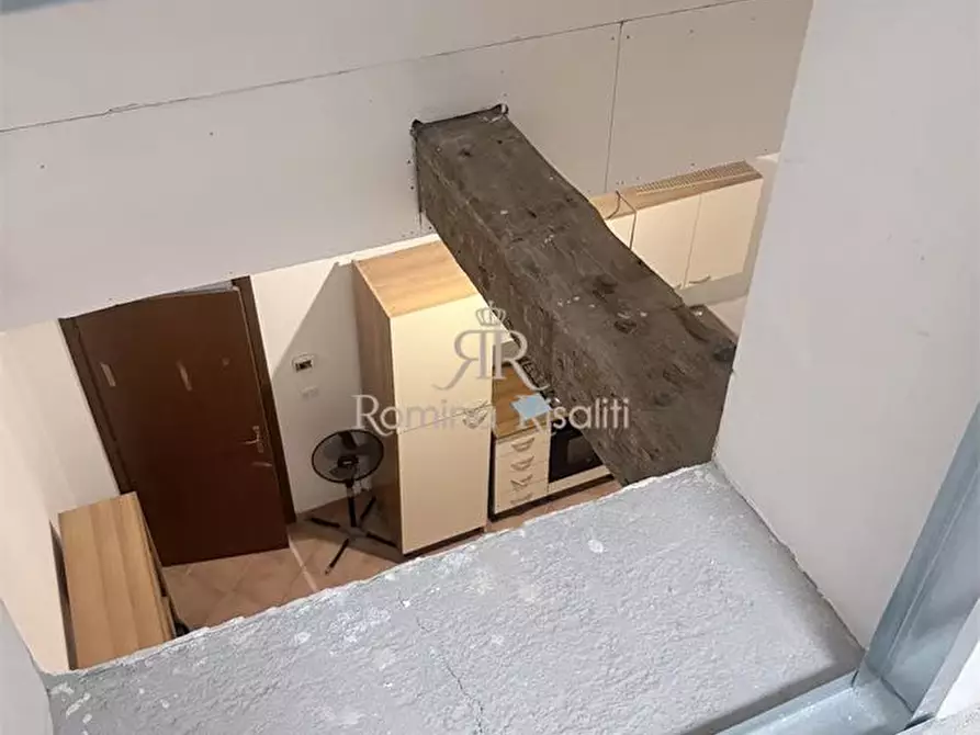 Immagine 6 di Appartamento in vendita  a Livorno