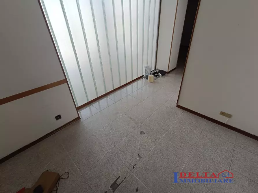 Immagine 4 di Appartamento in vendita  a Livorno