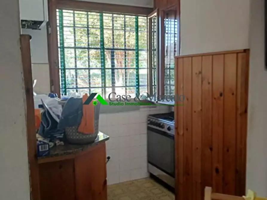 Immagine 7 di Appartamento in vendita  a Lucca