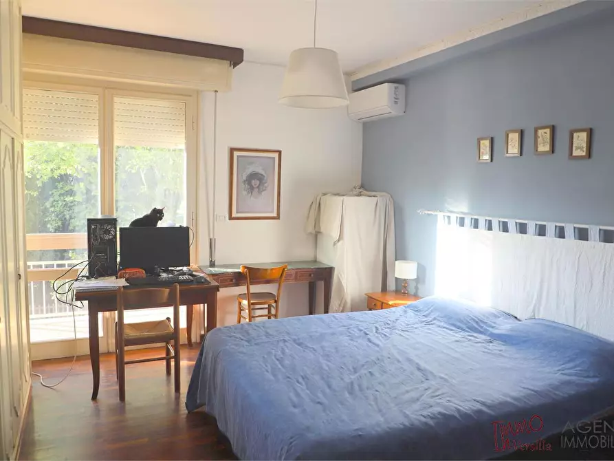 Immagine 1 di Appartamento in vendita  a Camaiore