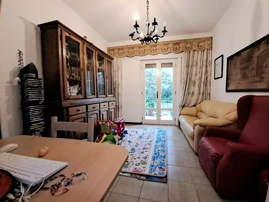 Immagine 5 di Appartamento in vendita  a Massarosa