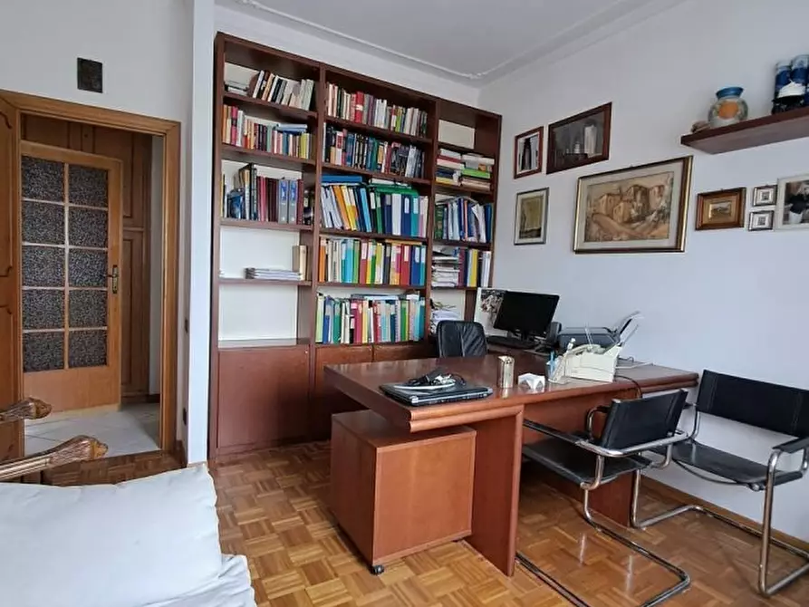 Immagine 8 di Appartamento in vendita  a Massarosa