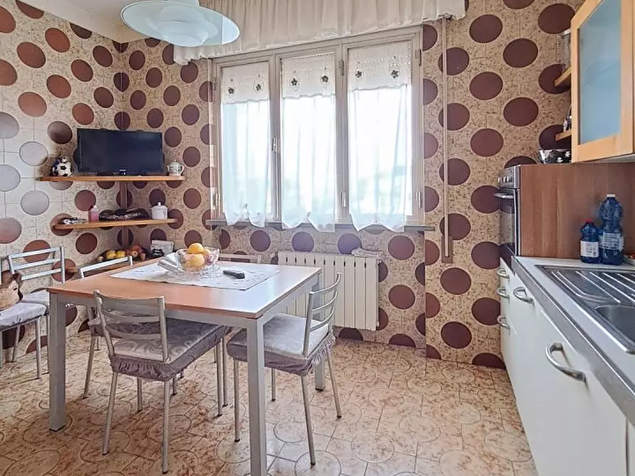 Immagine 5 di Appartamento in vendita  a Massarosa