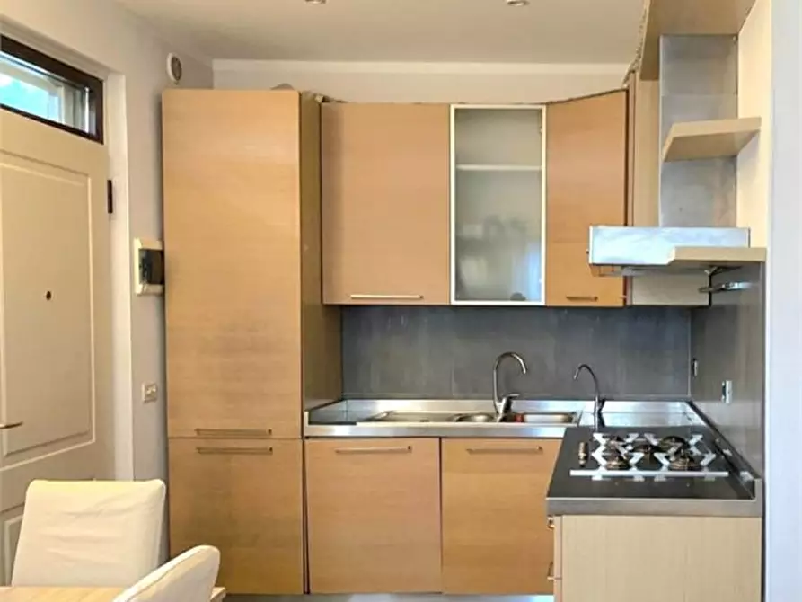 Immagine 1 di Appartamento in vendita  a Massarosa