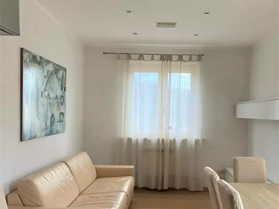 Immagine 3 di Appartamento in vendita  a Massarosa