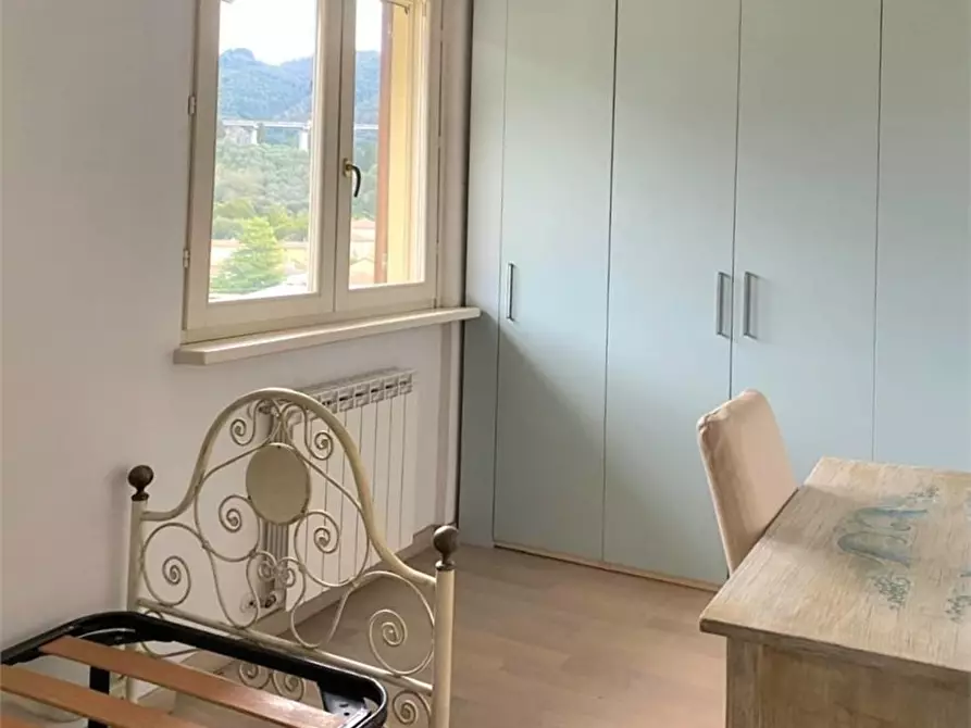 Immagine 6 di Appartamento in vendita  a Massarosa