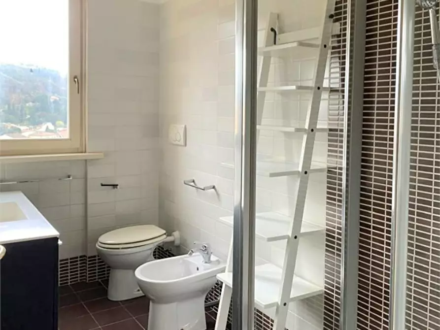 Immagine 8 di Appartamento in vendita  a Massarosa