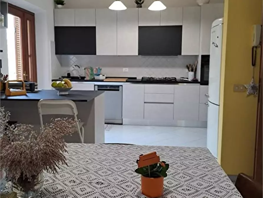 Immagine 5 di Appartamento in vendita  a Massarosa