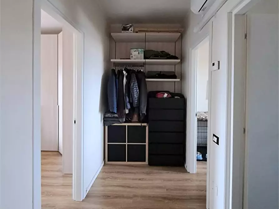 Immagine 8 di Appartamento in vendita  a Viareggio