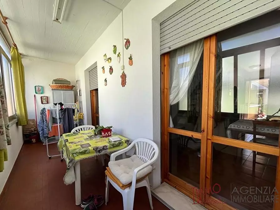 Immagine 1 di Appartamento in vendita  a Viareggio
