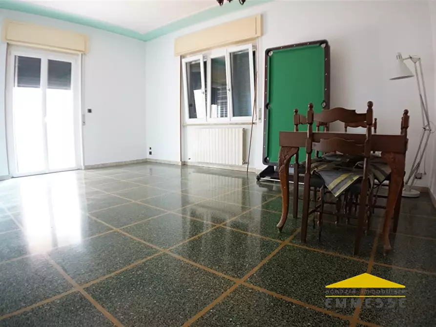 Immagine 3 di Appartamento in vendita  a Massa