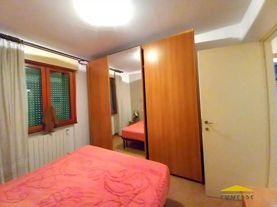 Immagine 9 di Appartamento in vendita  a Massa