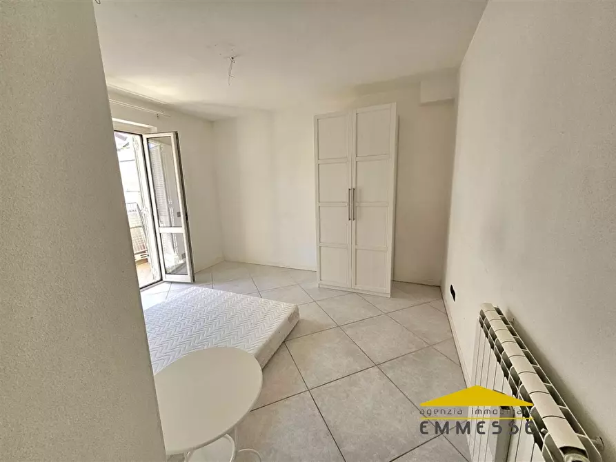 Immagine 9 di Appartamento in vendita  a Massa