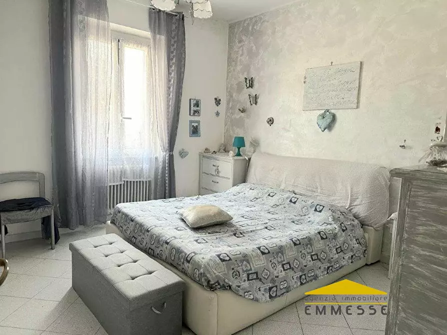 Immagine 8 di Appartamento in vendita  a Massa