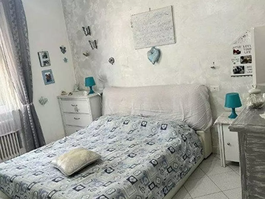 Immagine 9 di Appartamento in vendita  a Massa