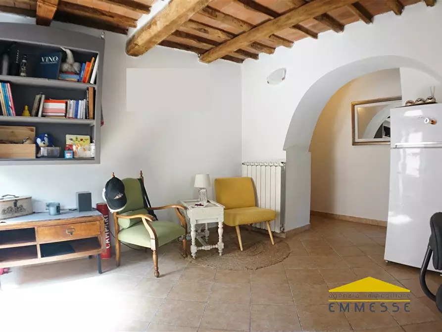 Immagine 4 di Appartamento in vendita  a Massa