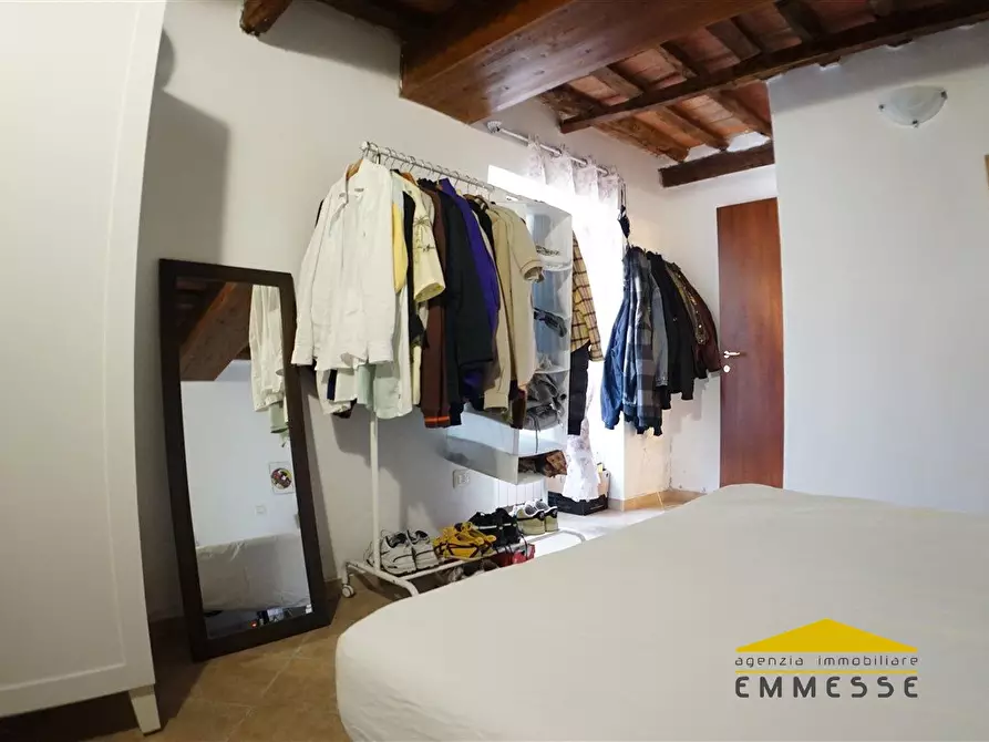 Immagine 8 di Appartamento in vendita  a Massa