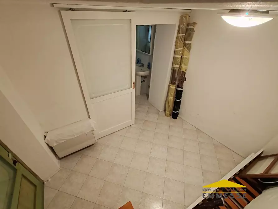 Immagine 6 di Appartamento in vendita  a Massa