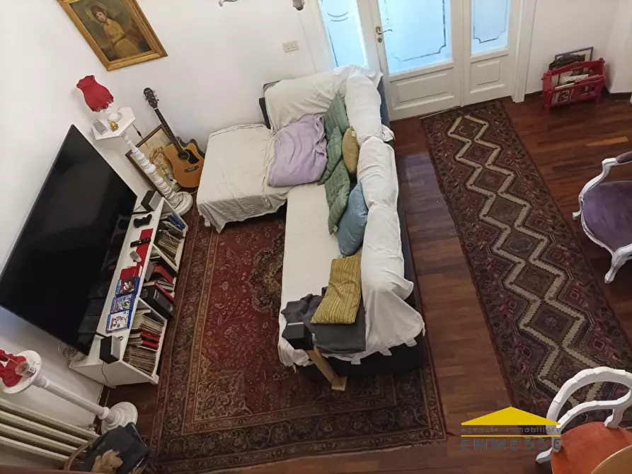 Immagine 4 di Appartamento in vendita  a Massa