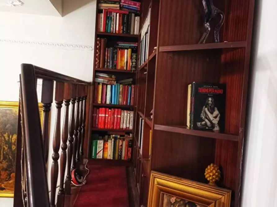 Immagine 7 di Appartamento in vendita  a Massa