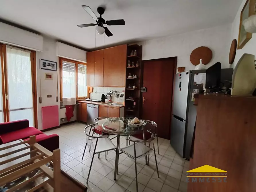 Immagine 8 di Appartamento in vendita  a Massa