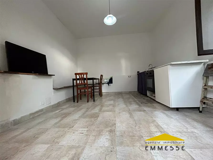 Immagine 9 di Appartamento in vendita  a Massa