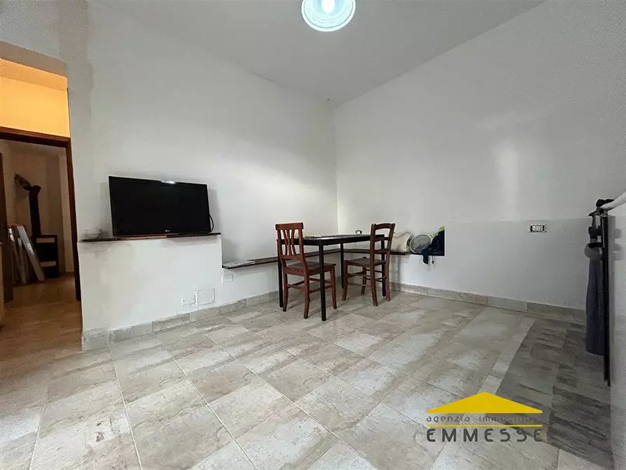 Immagine 6 di Appartamento in vendita  a Massa