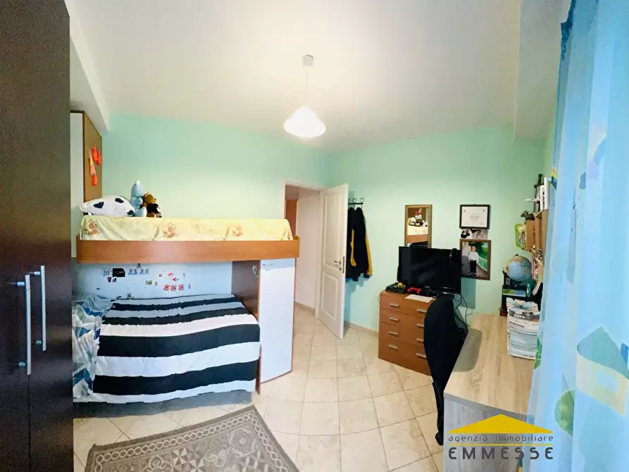 Immagine 10 di Appartamento in vendita  a Massa