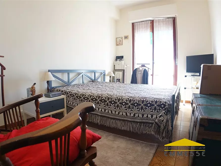 Immagine 10 di Appartamento in vendita  a Massa