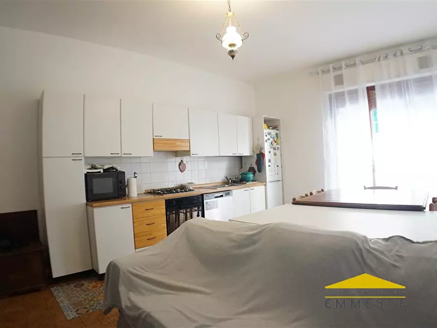 Immagine 7 di Appartamento in vendita  a Massa