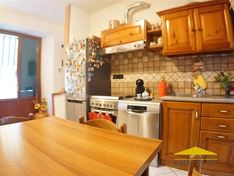 Immagine 6 di Appartamento in vendita  a Massa