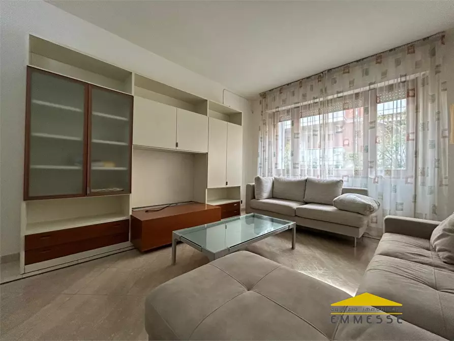 Immagine 7 di Appartamento in vendita  a Carrara