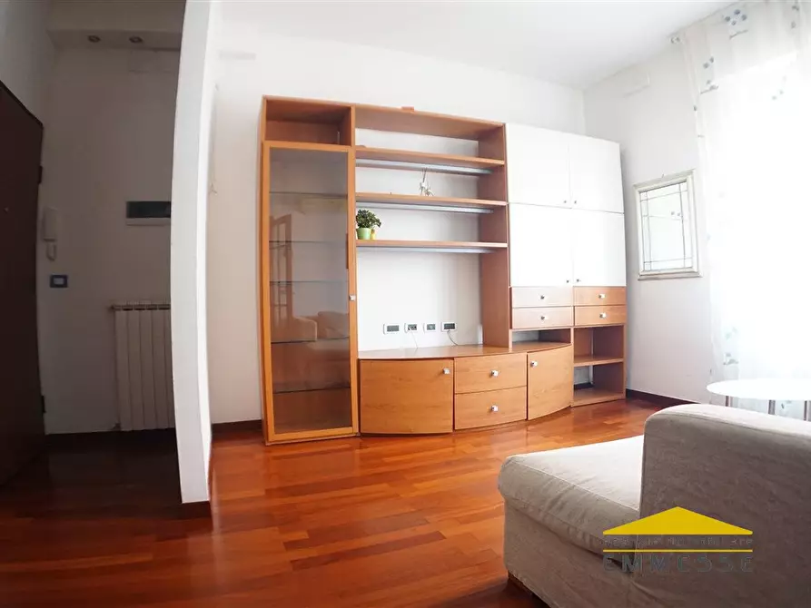 Immagine 5 di Appartamento in vendita  a Massa