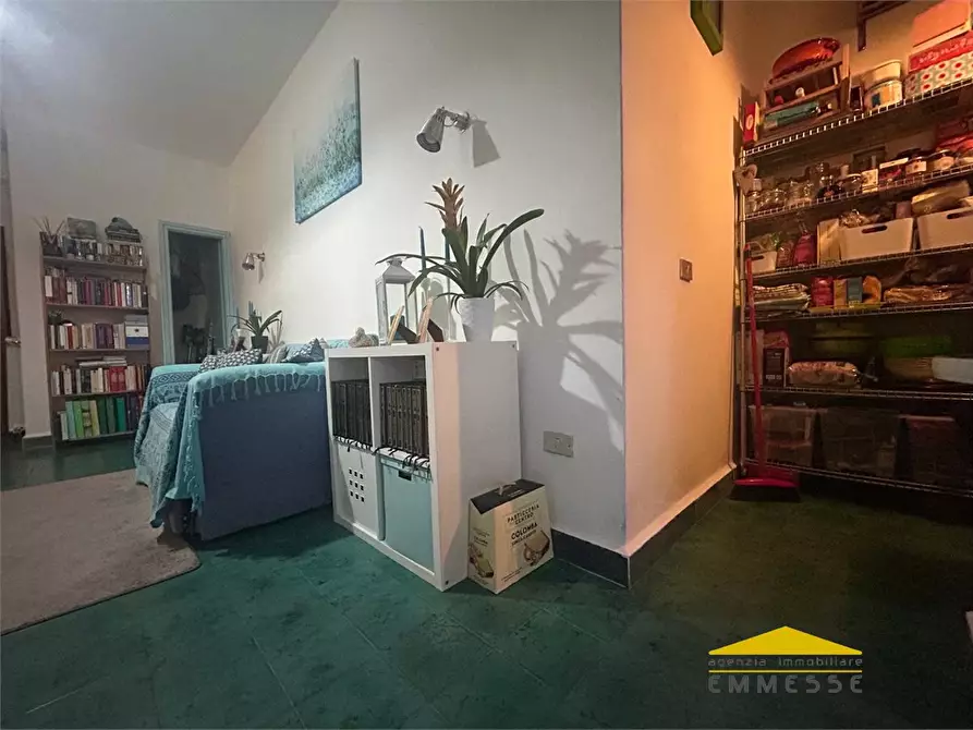 Immagine 4 di Appartamento in vendita  a Carrara