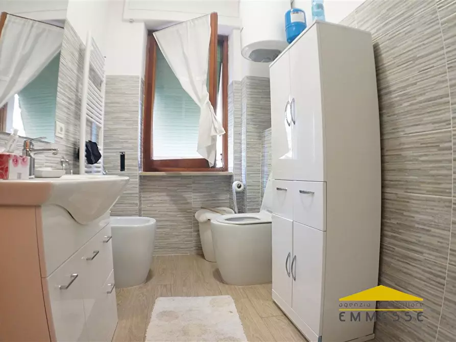 Immagine 8 di Appartamento in vendita  a Massa